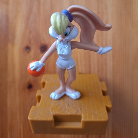 Warner Bros. Collectible Figurines Trio - Picture 3 of 8